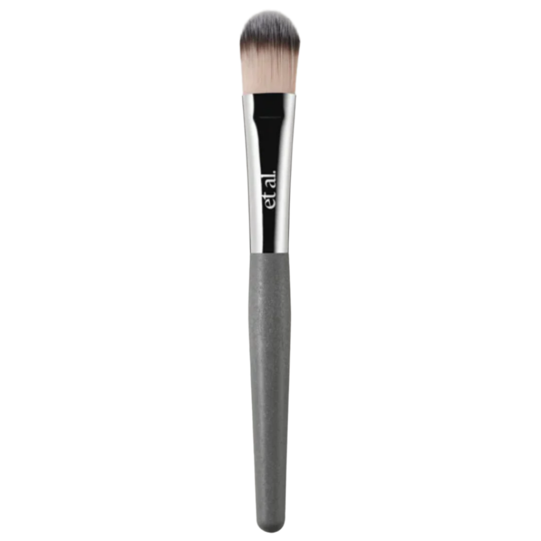 et al. Flat Foundation Brush
