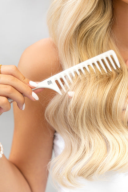 The Belle Brush Wave Comb